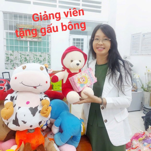 Hơn 400 thú nhồi bông được quyên góp gửi tặng trẻ em vùng thiên tai nhân dịp Giáng sinh