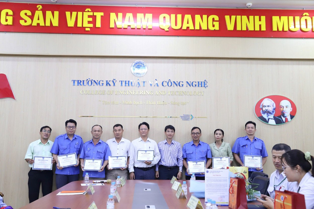 Hội thảo “Ứng dụng 5S – Phương pháp quản lý hiện đại trong đào tạo khối ngành Kỹ thuật và Công nghệ”